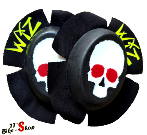 Wiz Skaulp in black-white-red